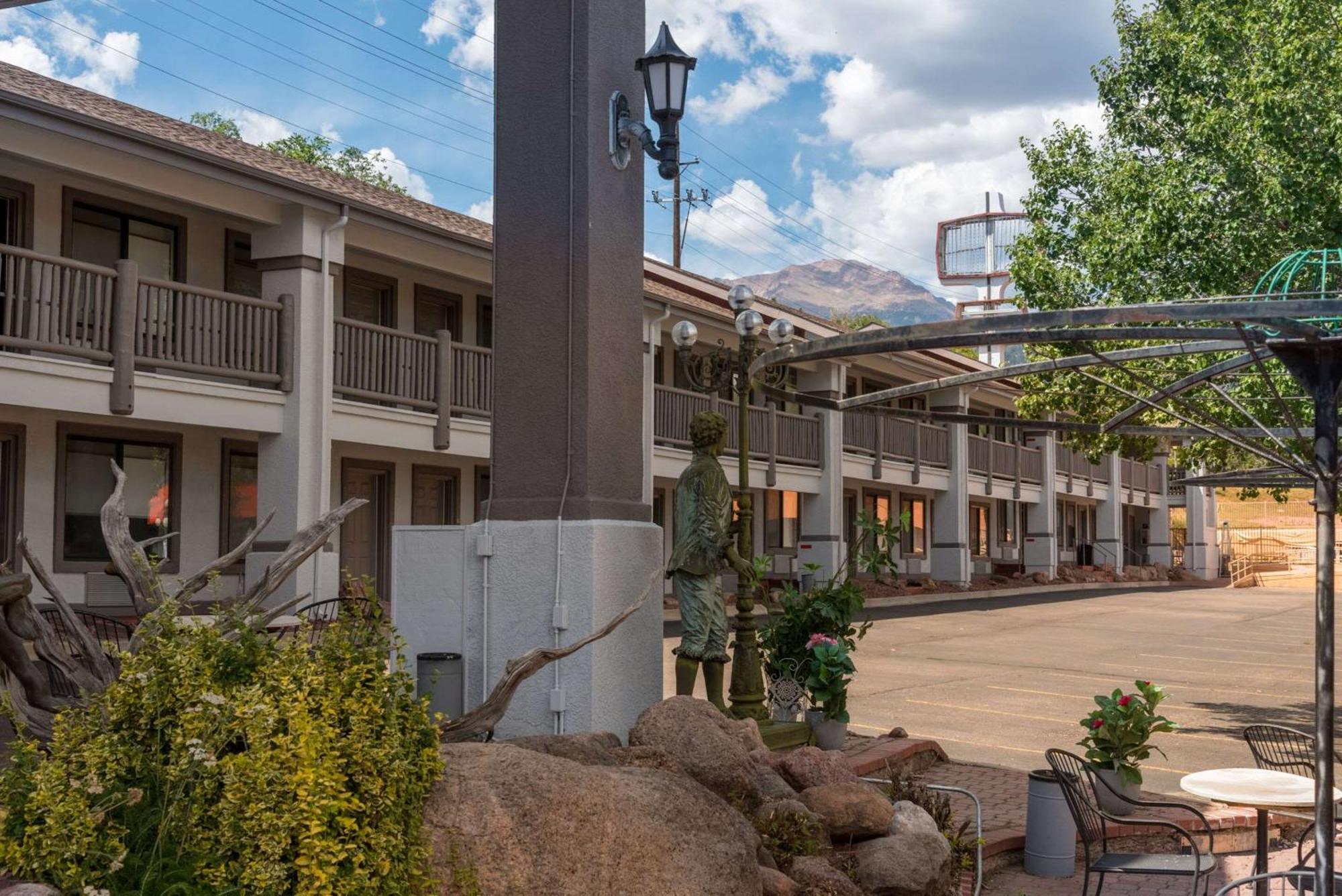 Quality Inn & Suites Manitou Springs At Pikes Peak Exteriér fotografie